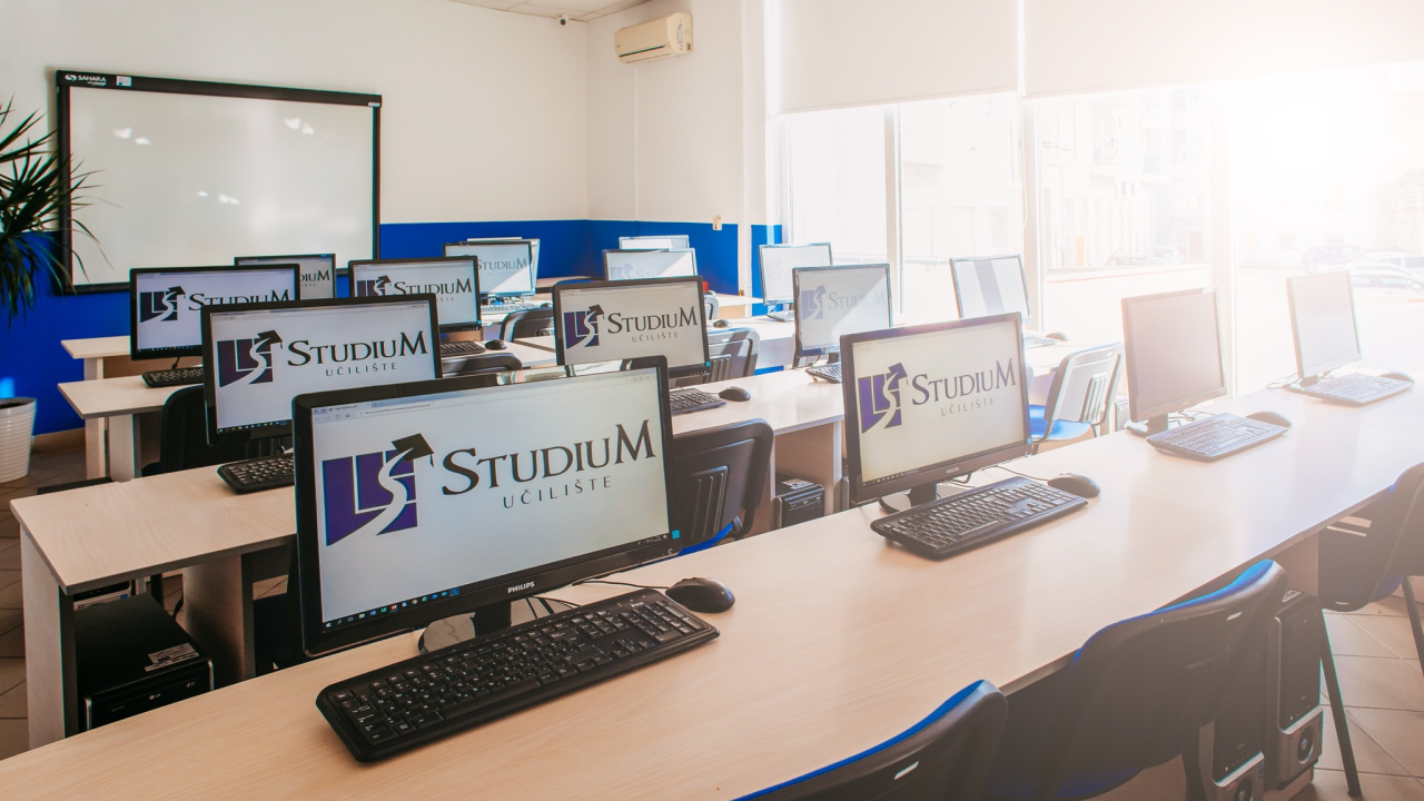 Promijenite svoje zanimanje uz odlične programe prekvalifikacije Učilišta Studium!