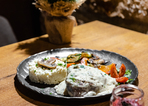 Fotografija 17 - Uživajte ovog adventa u slasnim zimskim delicijama konobe Brošćica!