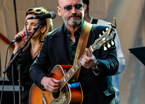 Fotografija 6 - Šibenčane prvog dana 2023. na Adventuri u Parkiću zabavljao bend Pavel