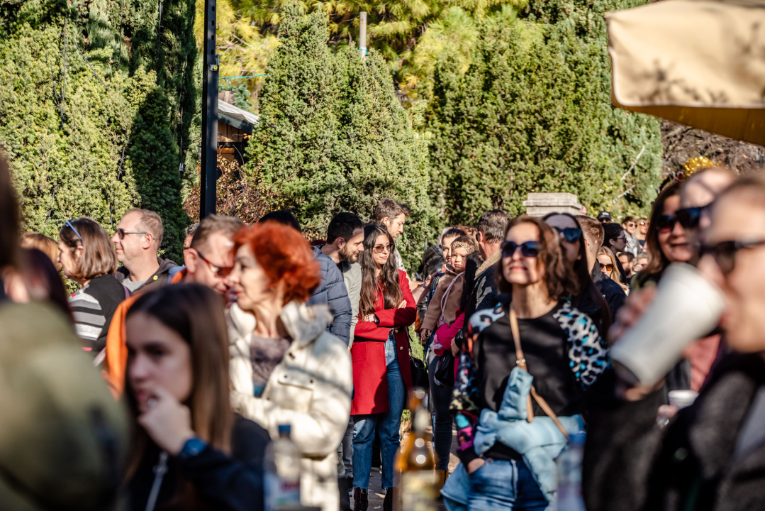 Šibenčane prvog dana 2023. na Adventuri u Parkiću zabavljao bend Pavel