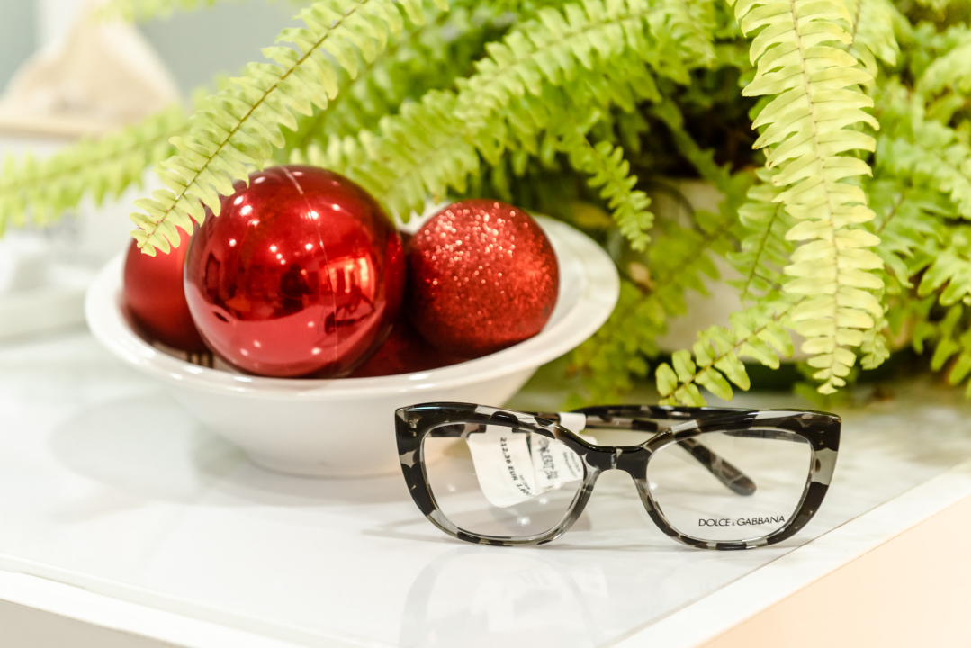 Zablistajte s novim naočalama Optike Glavadanović!