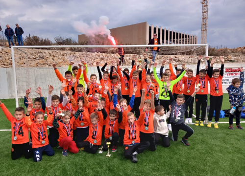 Fotografija 4 - Mladi nogometaši Šibenika na 9. Vodice Cupu do dva zlata i dva srebra