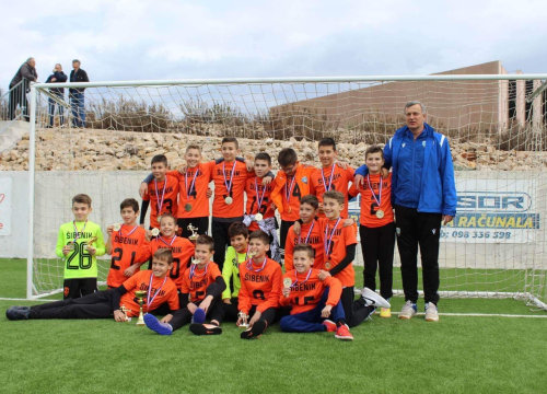 Fotografija 12 - Mladi nogometaši Šibenika na 9. Vodice Cupu do dva zlata i dva srebra