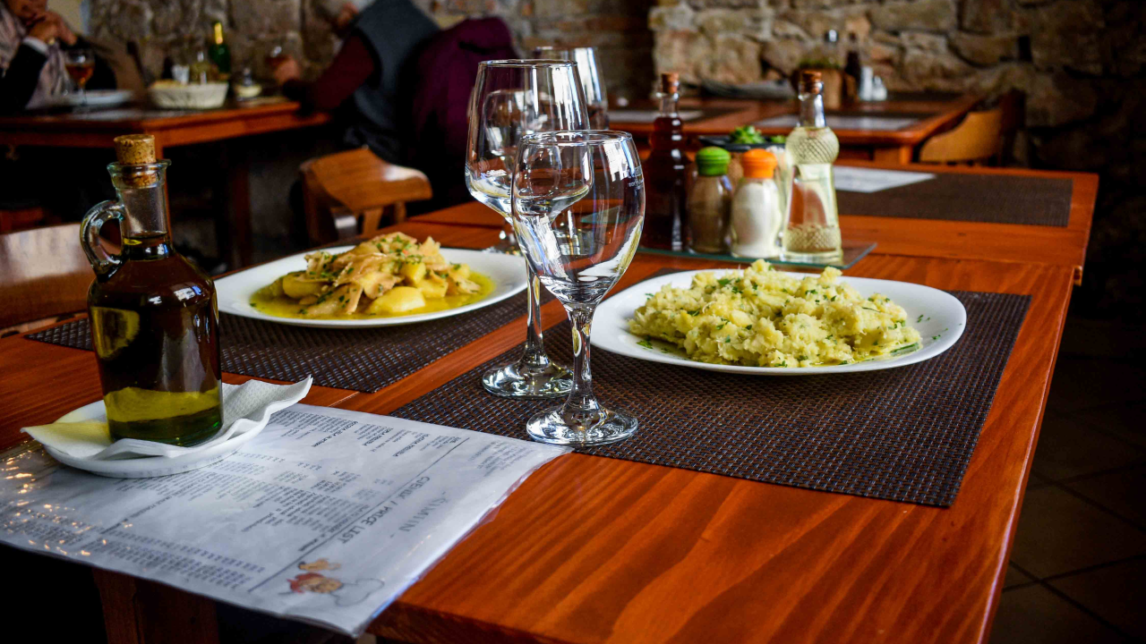 Zagrijte dušu i tijelo ukusnim delicijama iz buffeta Šimun!