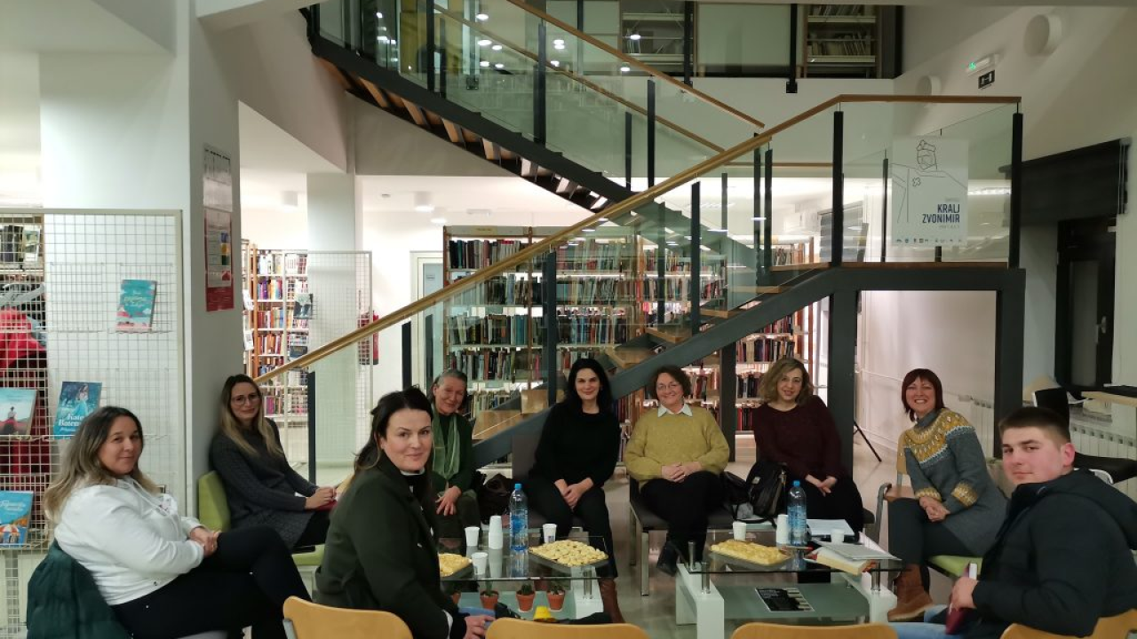 Održan prvi sastanak Čitateljskog kluba kninske knjižnice