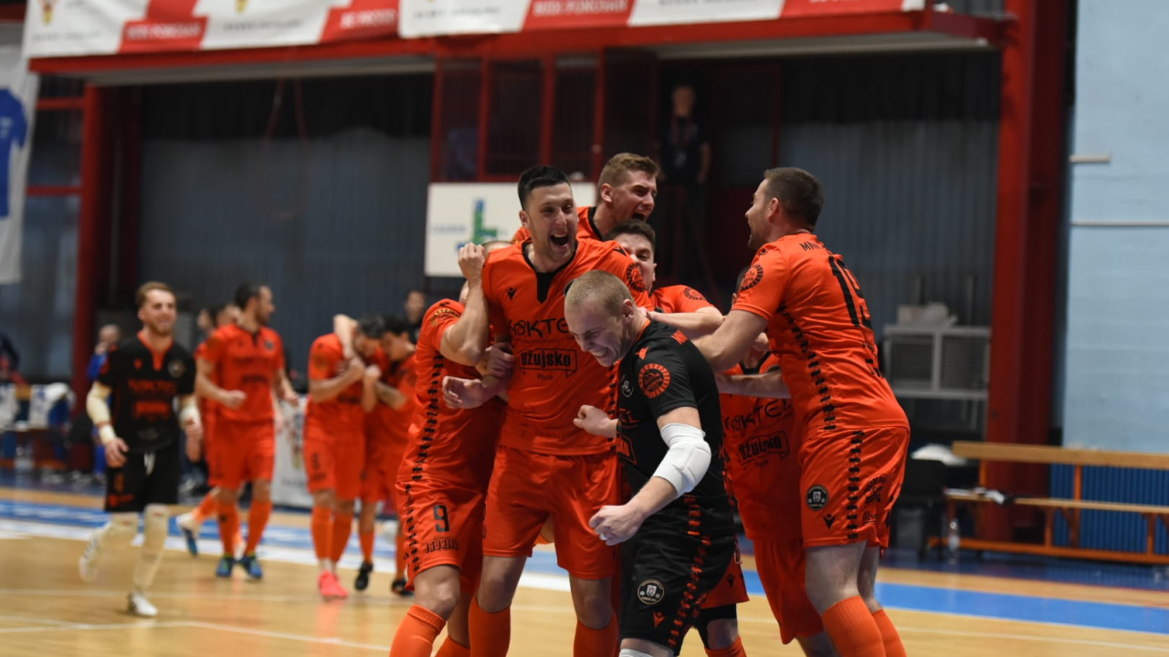 Šibenik 1983 u finalu futsal Kupa Hrvatske, malo je falilo da im se pridruži i Murter