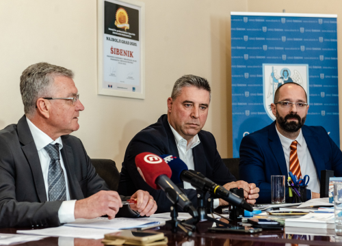 Ekološki skandal zbližio Burića, Miletu i Vidovića: 'Kome smeta Šibenik?'