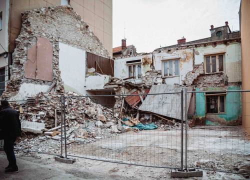 Fotografija 4 - Škugori osim rupe u proračunu ostavili i rupu u centru grada: Hoće li se ikad sanirati ovo ruglo?