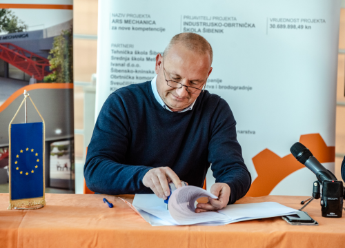 Fotografija 6 - Potpisan ugovor za nabavu opreme Regionalnog centra kompetentnosti 'ARS MECHANICA'