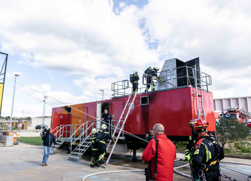 Fotografija 4 - U Vodicama predstavljeni rezultati projekta FIRESPILL: 'Kroz simulator plamenih udara u mjesec dana prošlo 220 vatrogasaca'