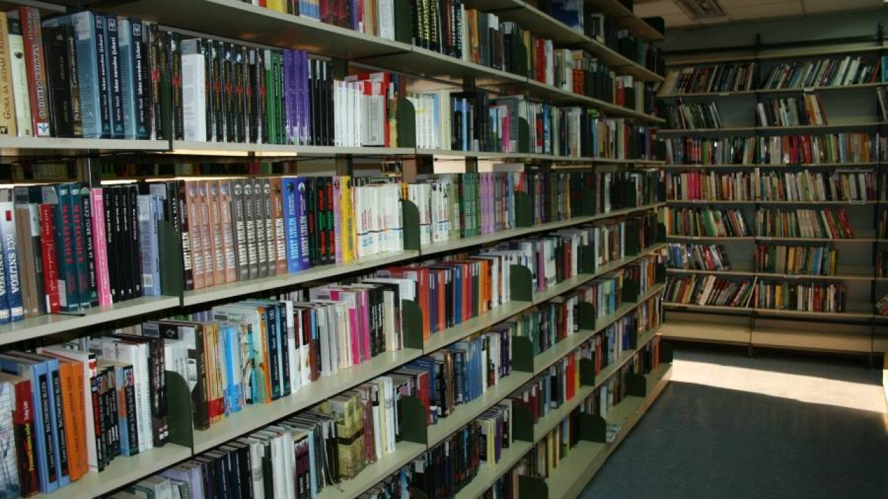 Noć knjige u Drnišu: Predstavljanje časopisa i proglašenje najčitatelja