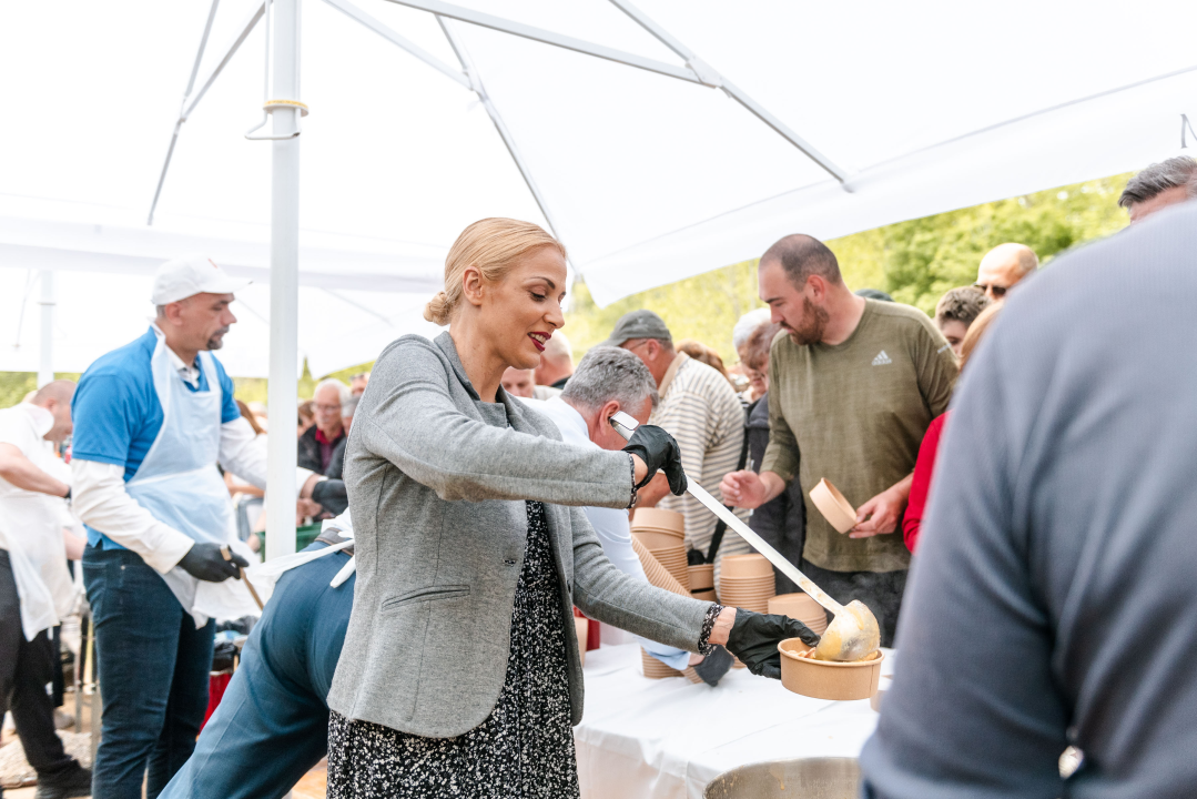 Uz podjelu graha u NP Krka tradicionalno obilježen Praznik rada: 'Sve što imamo stvorili smo svojim radom'