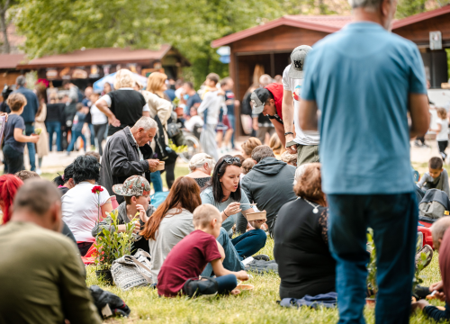 Fotografija 27 - Uz podjelu graha u NP Krka tradicionalno obilježen Praznik rada: 'Sve što imamo stvorili smo svojim radom'