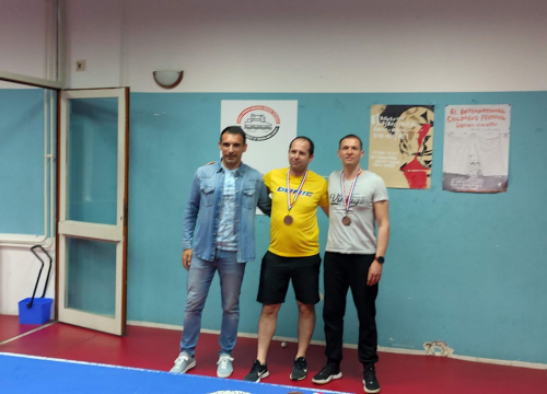 Fotografija 2 - Zlarinski papentaš ponovno prvak Stolnoteniske rekreativne lige Šibenik 2022./’23.