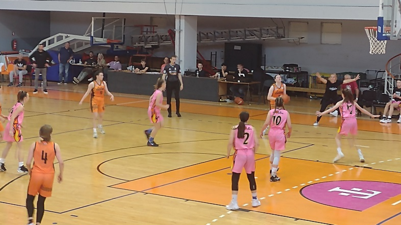 Košarkašice Šibenika igrat će u nedjelju ujutro u finalu PH za djevojčice