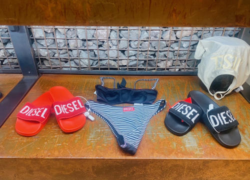 Fotografija 31 - Fashion Box nudi najtrendi komade poznatih brendova Replay i Diesel!