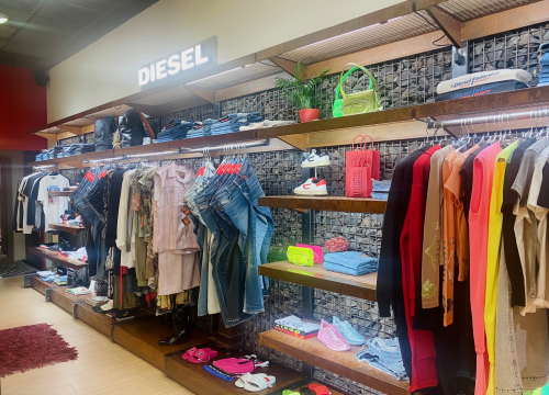 Fashion Box nudi najtrendi komade poznatih brendova Replay i Diesel!