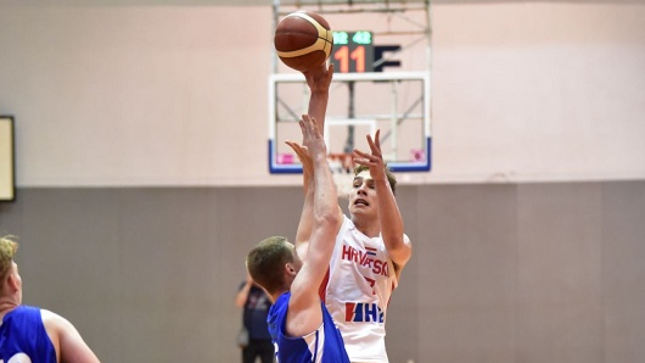 Igralo se brzo, efikasno i borbeno: Hrvatska U20 reprezentacija bolja od Češke na Baldekinu