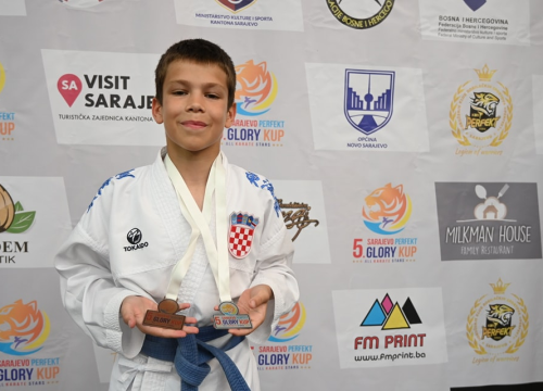 Fotografija 7 - Vodički karataši s natjecanja u Sarajevu vratili se s 11 medalja