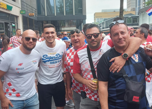 Fotografija 4 - Šibenčani stigli na stadion: Atmosfera je fenomenalna