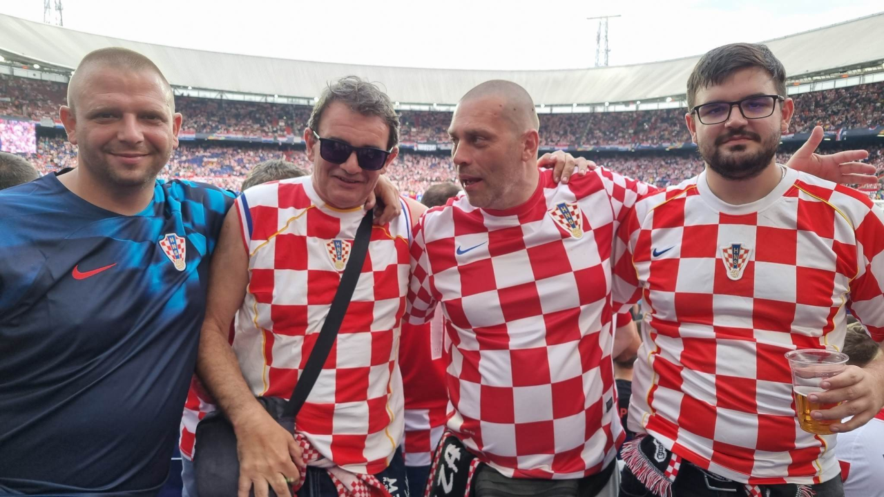 Šibenčani stigli na stadion: Atmosfera je fenomenalna