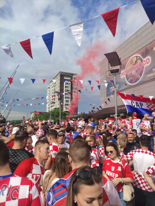 Šibenčani stigli na stadion: Atmosfera je fenomenalna