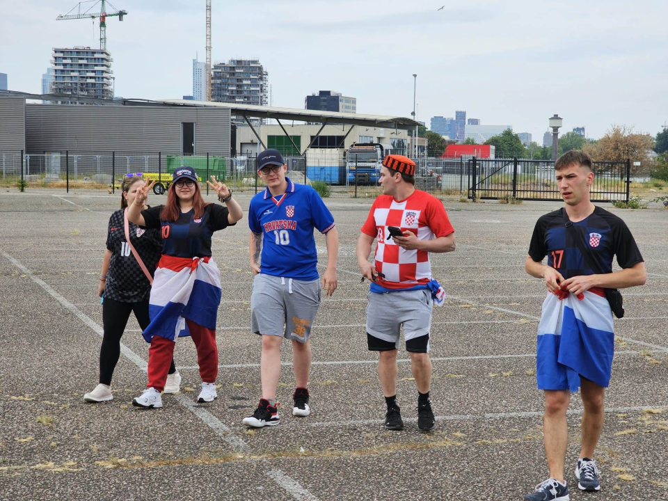 Šibenčani stigli na stadion: Atmosfera je fenomenalna