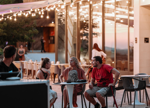 Fotografija 21 - Zalazak, 'buka' i urbane projekcije: Bruna Matić predstavila audio-vizualni projekt NOISE