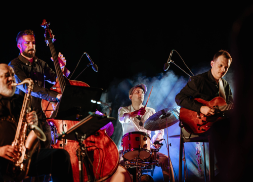 Fotografija 7 - Kvintet Pavla Miljenovića pružio Šibenčanima vrhunski glazbeni doživljaj