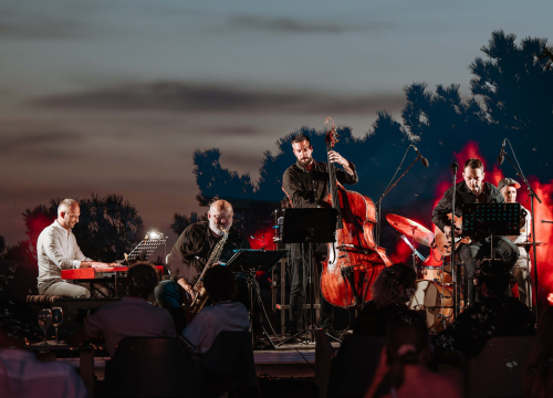 Fotografija 10 - Kvintet Pavla Miljenovića pružio Šibenčanima vrhunski glazbeni doživljaj