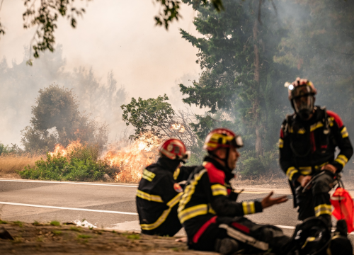 Fotografija 27 - Objekti nisu ugroženi, vatrogasci ostaju na terenu cijelu noć