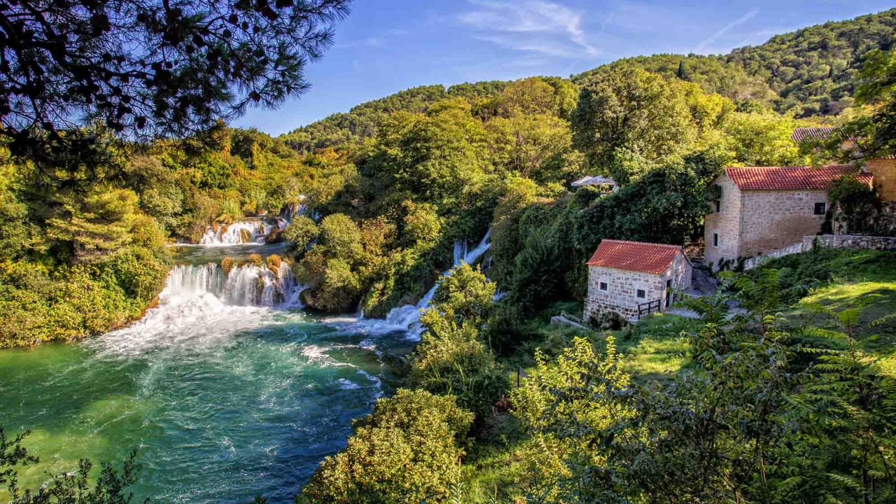 Izbjegnite gužvu i uživajte u nezaboravnim prizorima Nacionalnog parka „Krka“!