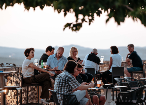 Fotografija 4 - Ljetna večer i vrhunska glazba na Barone Jazz Festivalu: B's FUNstallation oduševili Šibenčane i turiste