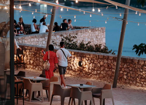 Fotografija 6 - Ljetna večer i vrhunska glazba na Barone Jazz Festivalu: B's FUNstallation oduševili Šibenčane i turiste