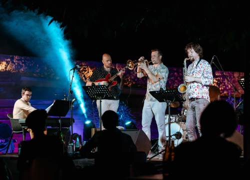 Fotografija 28 - Ljetna večer i vrhunska glazba na Barone Jazz Festivalu: B's FUNstallation oduševili Šibenčane i turiste