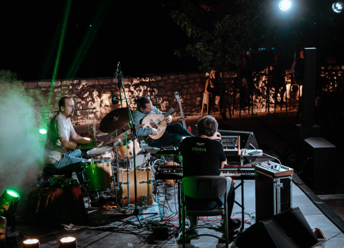 Fotografija 16 - Zmaj Orko Star na Barone Jazz Festivalu: Ispitivanje granica svemira, zemaljskih korijena i energije pokreta