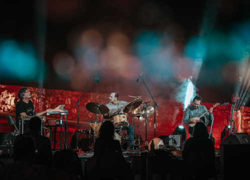 Fotografija 23 - Zmaj Orko Star na Barone Jazz Festivalu: Ispitivanje granica svemira, zemaljskih korijena i energije pokreta