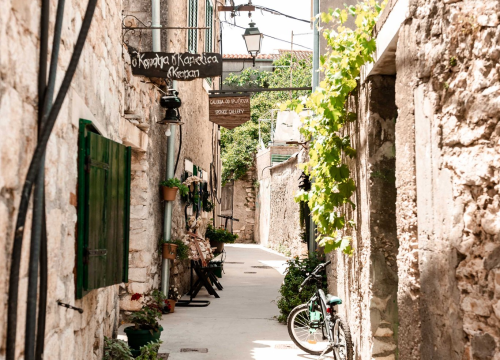 Fotografija 5 - Na Krapnju su sve žene znale veslati, ali ne i plivati: 'Žene su trpjele i radile, ali bilo je tu i lipih stvari'