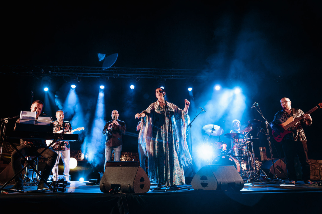 Balkan ZOO i Nina Ćorić na Baroneu: Romske pjesme u world music izričaju i dašak flamenka