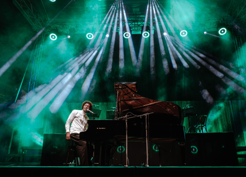 Fotografija 10 - Benjamin Clementine na sv. Mihovilu: Osebujan koncert o kojem će se još pričati
