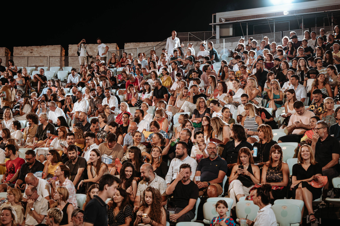 Benjamin Clementine na sv. Mihovilu: Osebujan koncert o kojem će se još pričati