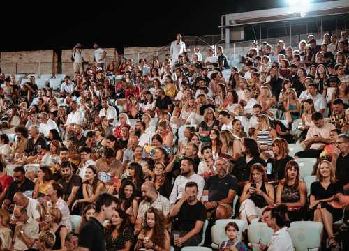 Fotografija 2 - Benjamin Clementine na sv. Mihovilu: Osebujan koncert o kojem će se još pričati