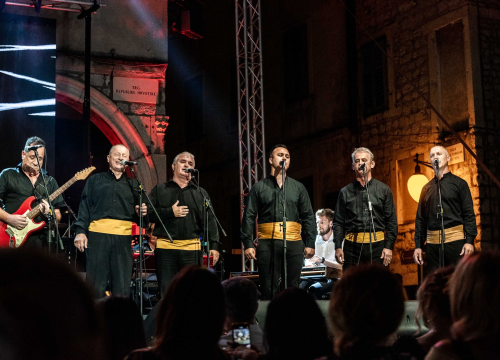 Fotografija 25 - Sinoć je završena 'Šarac era' Šansone, počela je 'Miše era': Promjene i modernizacija su nužne