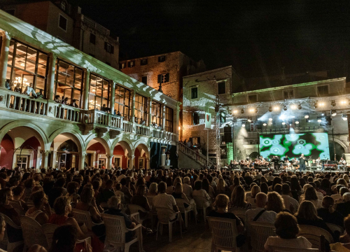 Fotografija 48 - Sinoć je završena 'Šarac era' Šansone, počela je 'Miše era': Promjene i modernizacija su nužne