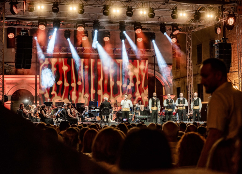 Fotografija 52 - Sinoć je završena 'Šarac era' Šansone, počela je 'Miše era': Promjene i modernizacija su nužne