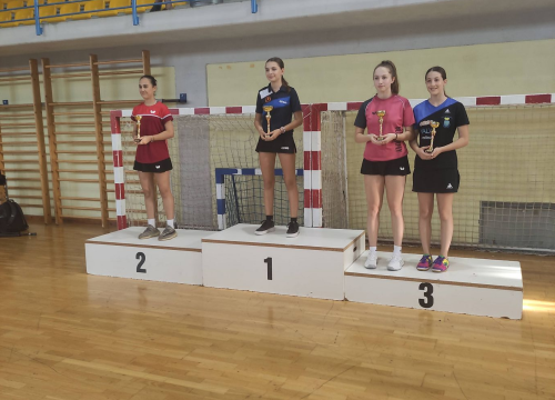 Fotografija 2 - Veliki uspjeh šibenskih stolnotenisača na prvom HSTS turniru