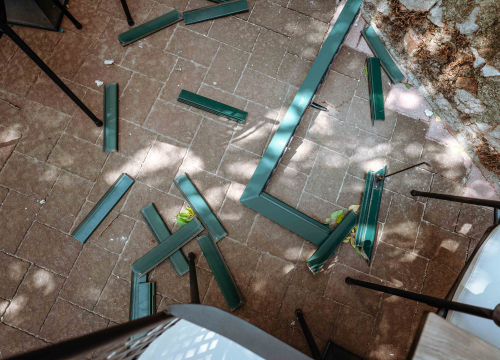 Fotografija 4 - Jugo bacilo grilju na terasu restorana na Gorici, štok vatrogasci skinuli sa stabla