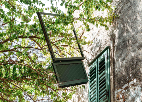Fotografija 5 - Jugo bacilo grilju na terasu restorana na Gorici, štok vatrogasci skinuli sa stabla