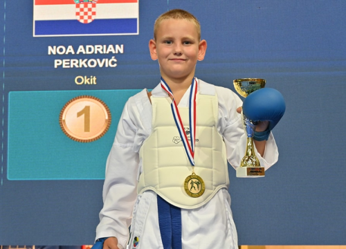 Fotografija 5 - Drugi dio sezone lova karate kluba 'Okit Vodice' na medalje je otvoren