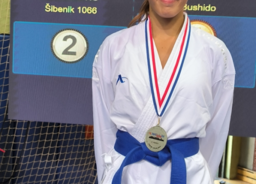 Fotografija 5 - Karataši Šibenika 1066 s 14 su se medalja vratili s 10. Zagreb Karate Cupa